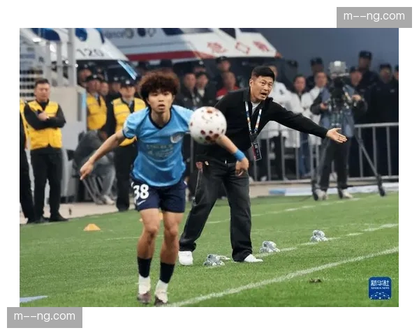 大连英博4月4胜1负表现稳健 仅客场不敌云南玉昆